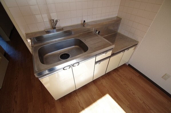 グリーンヴィラの物件内観写真